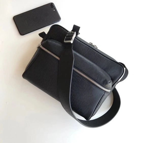 Aaa replica bags PM Vuitton Louis OUTDOOR MESSENGER 0810
